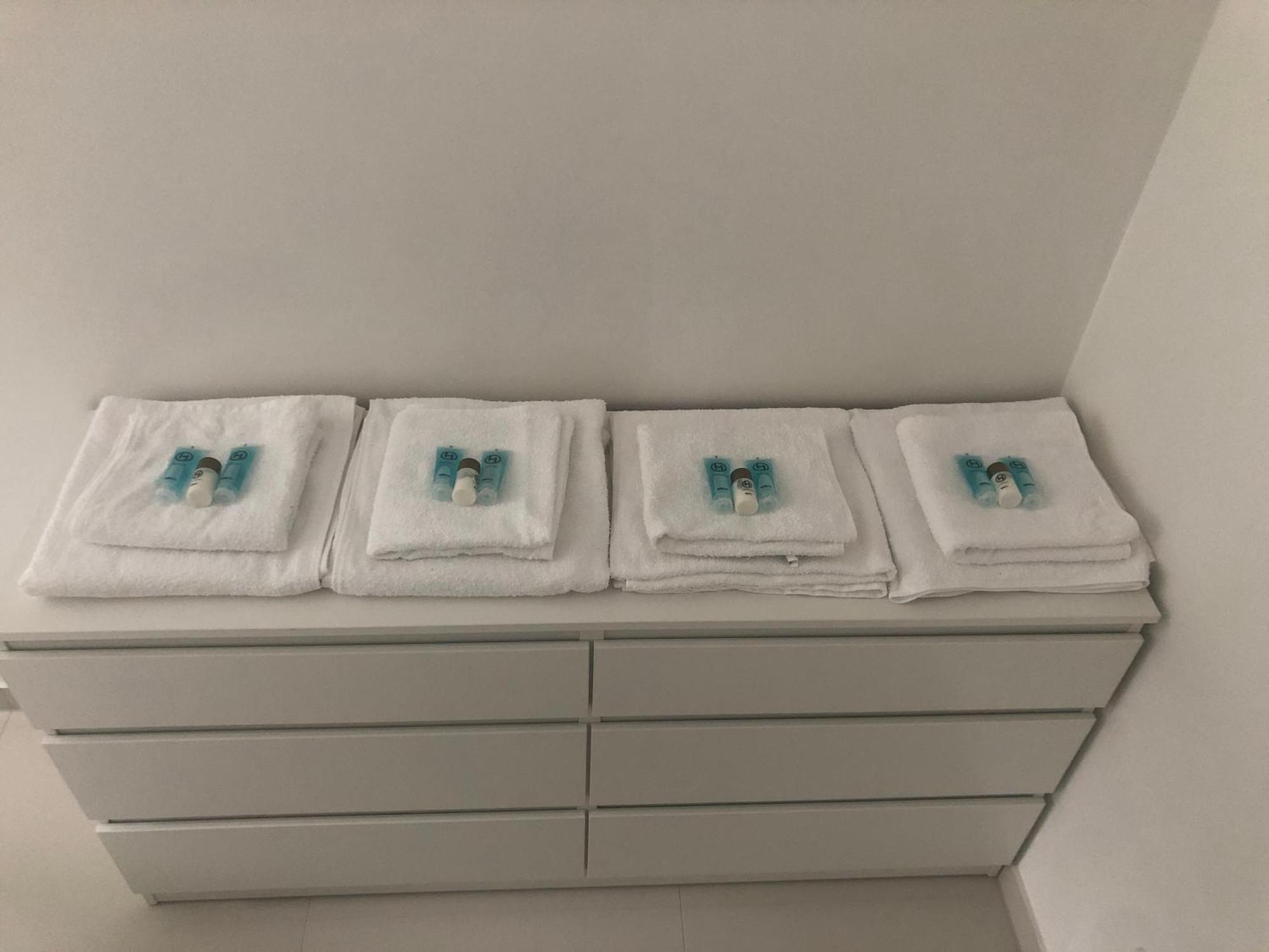 Modern Living In Hamburg-Wandsbek Self Check-In 2X Schlafzimmer 1X Schlafsofa المظهر الخارجي الصورة