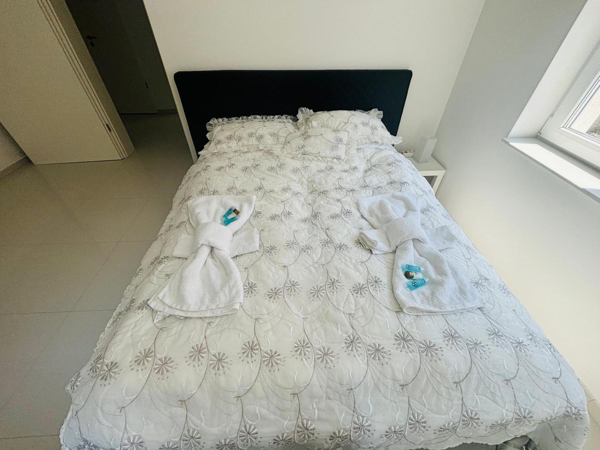 Modern Living In Hamburg-Wandsbek Self Check-In 2X Schlafzimmer 1X Schlafsofa المظهر الخارجي الصورة